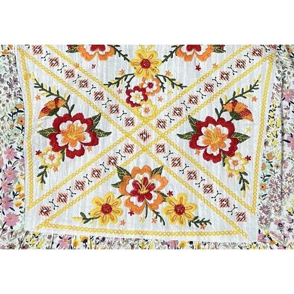 Savannah Jane Blouse Women’s Sz M Multicolored Floral Embroidered Top Boho - Picture 4 of 8